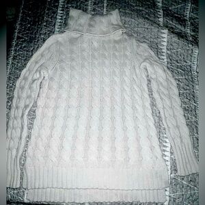 Banana Republic Turtleneck Sweater Beige Cream Medium